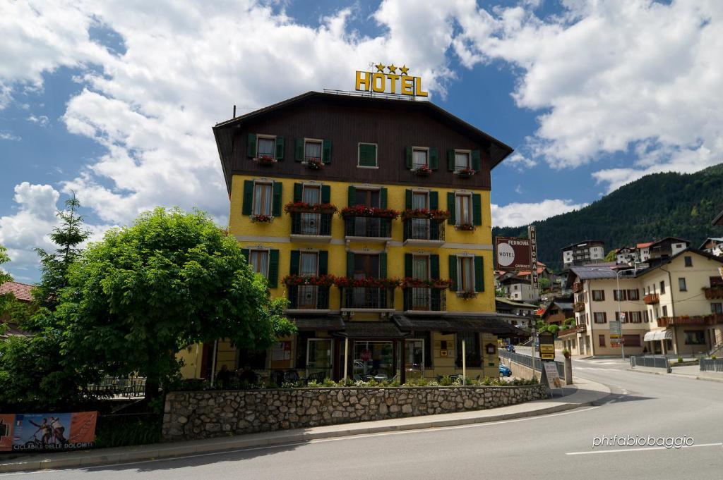 Hotel Ferrovia Calalzo di Cadore Luaran gambar